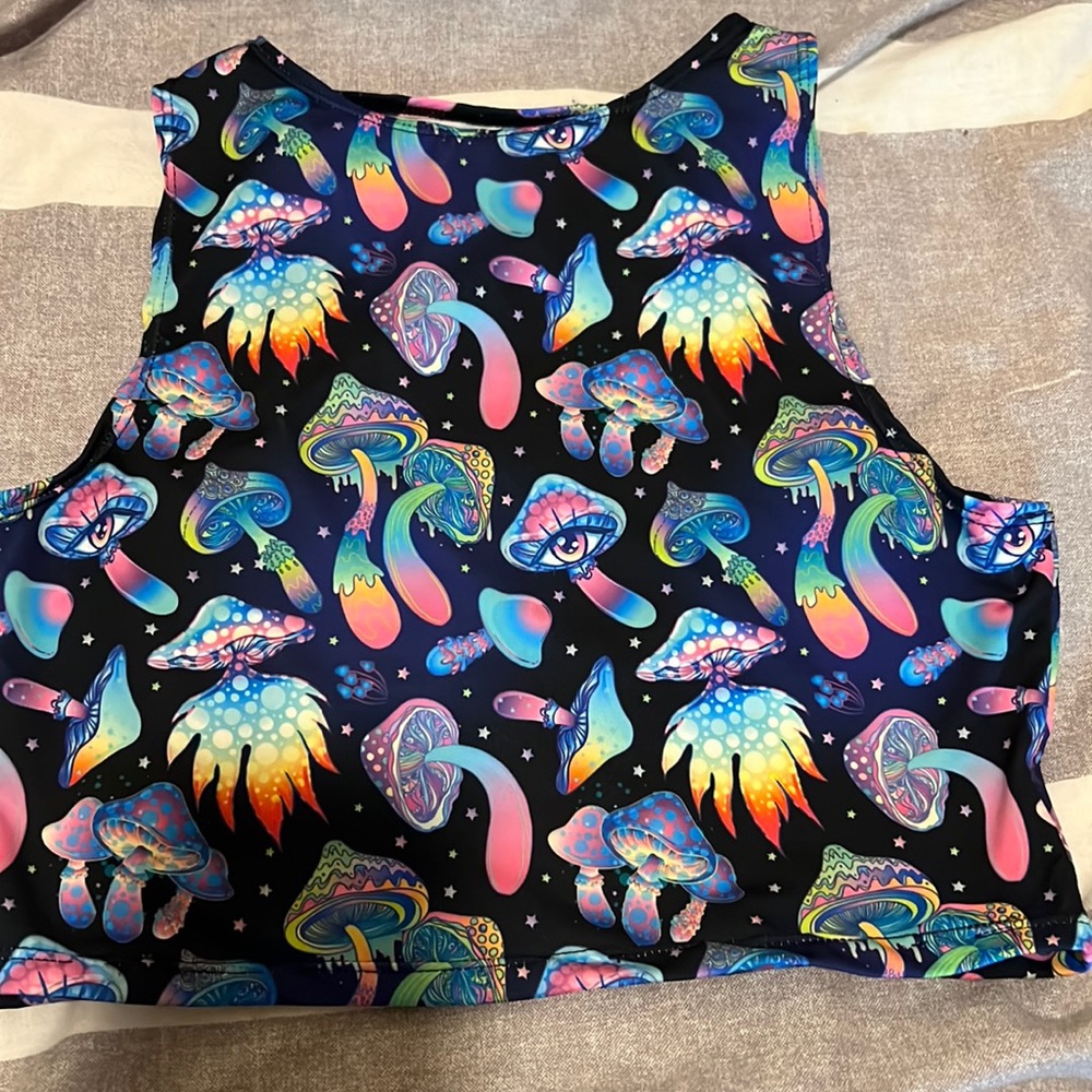 Freedom Ravewear tank crop